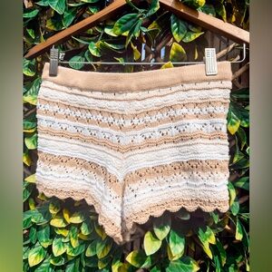 🔹 4/$25- Divided H&M‎ Cotton Crochet Shorts